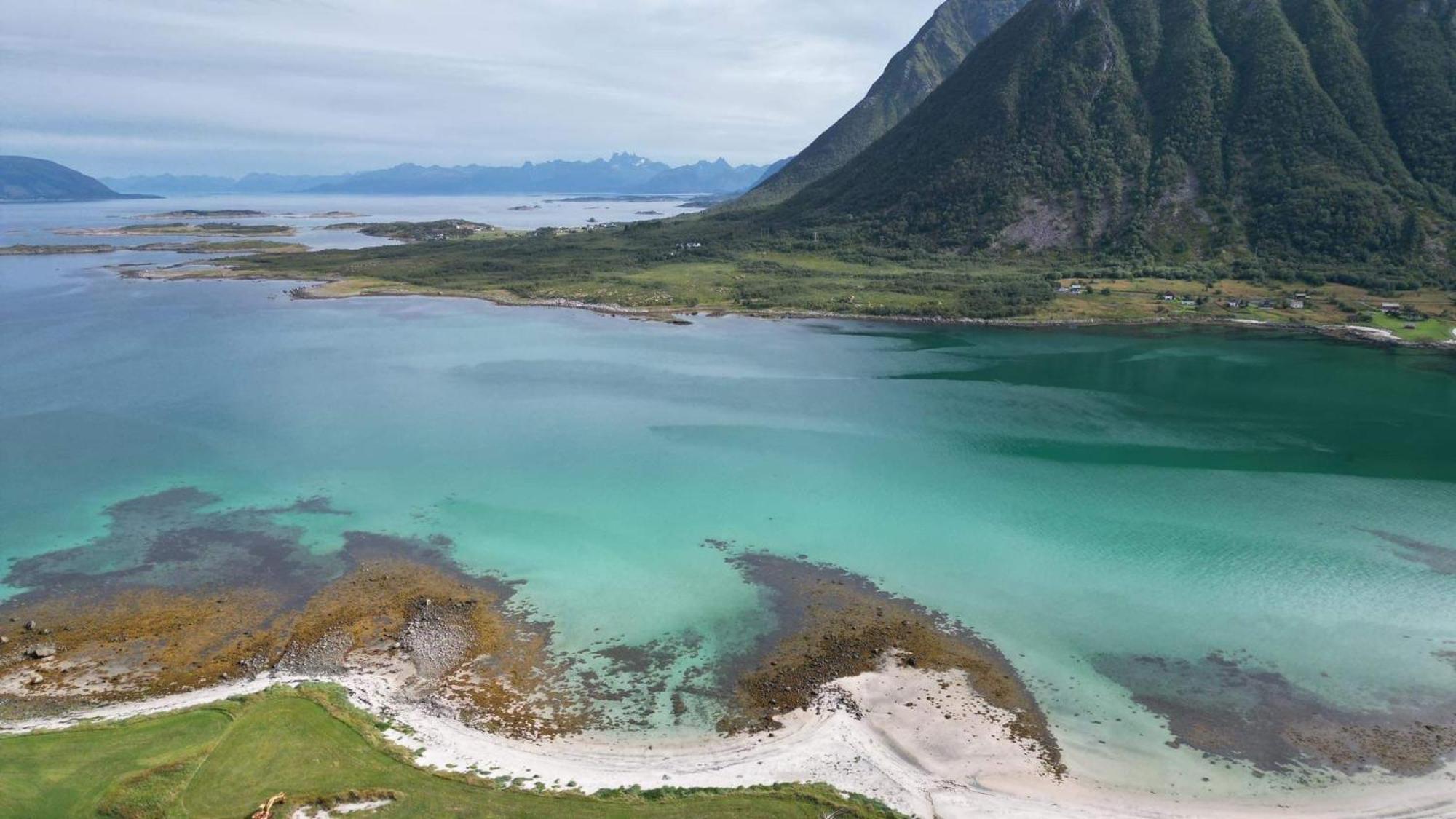 Midnattsolveien 3158,Sommarhusstrand Laukvik Lofoten Norway Esterno foto
