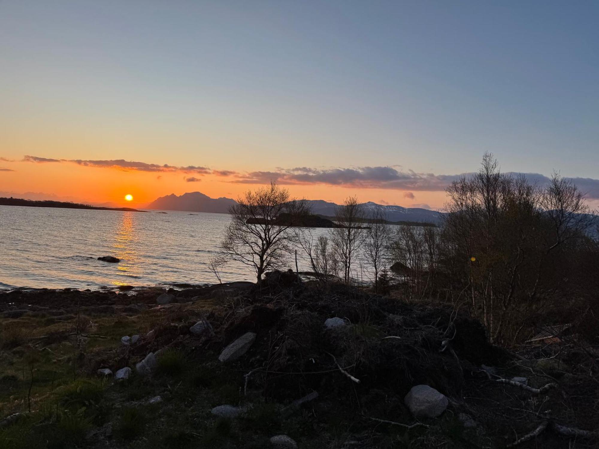 Midnattsolveien 3158,Sommarhusstrand Laukvik Lofoten Norway Esterno foto